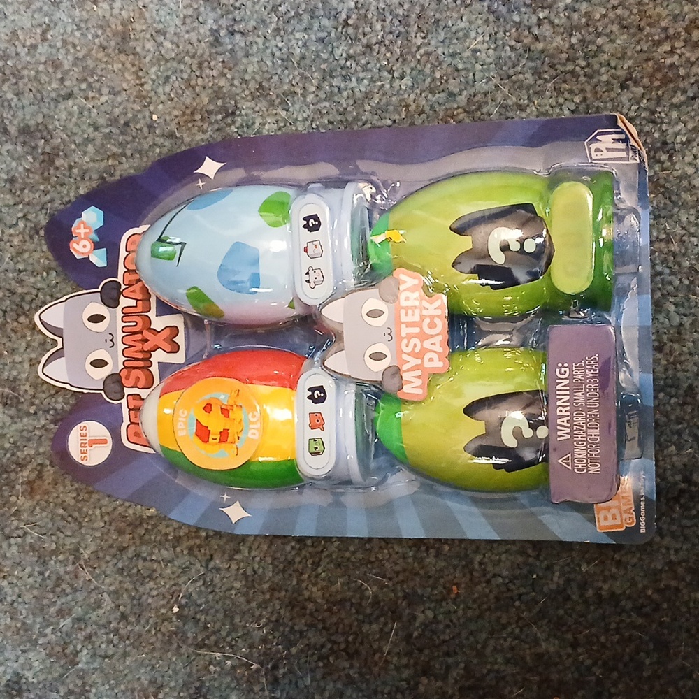 PhatMojo Pet Simulator 4PK Mystery Eggs Series 1 Collectible Toy Ages 6+